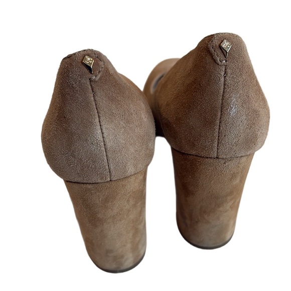 Sam Edelman Size 8 Stillson suede 4” block heel pumps. Camel color neutral chic - Picture 3 of 10